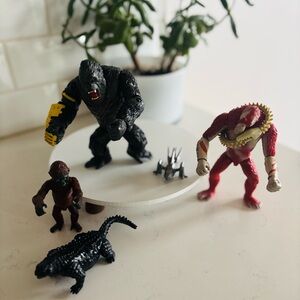 King Kong Figure Set
